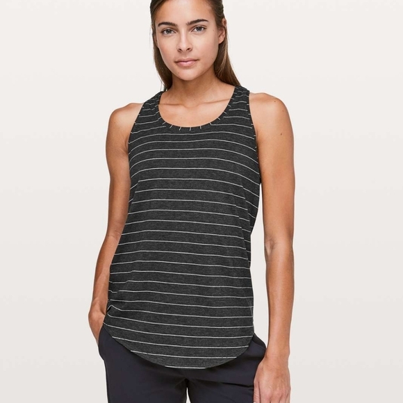 Lululemon Love Tank Pleated Short Serve Stripe Heathered Black White Sz 6 - Picture 1 of 6